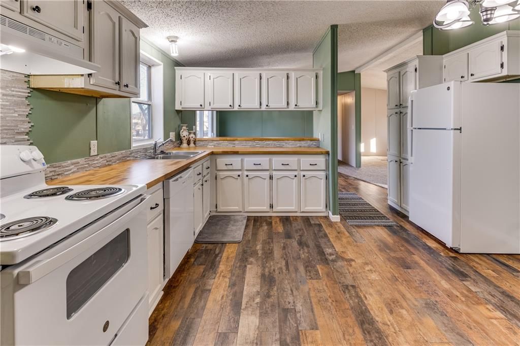 618 Locust Street — photo 12