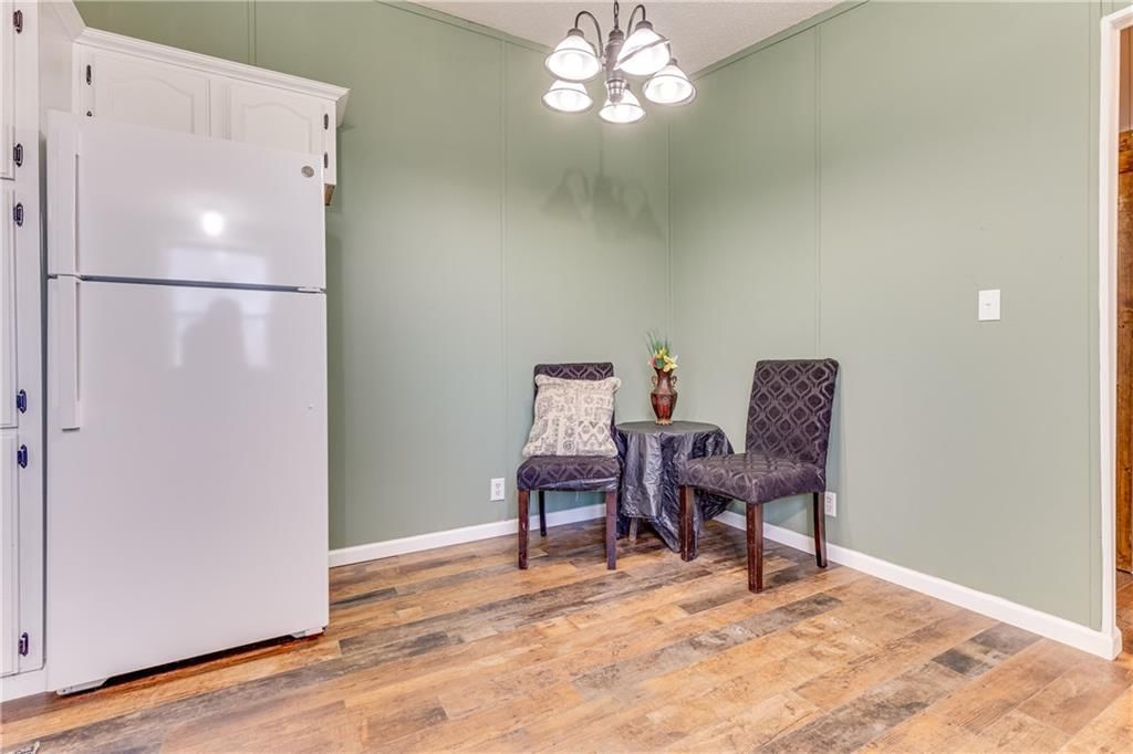 618 Locust Street — photo 14