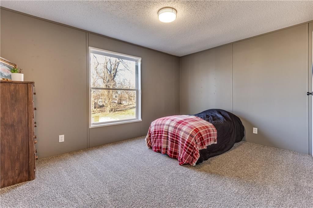 618 Locust Street — photo 22