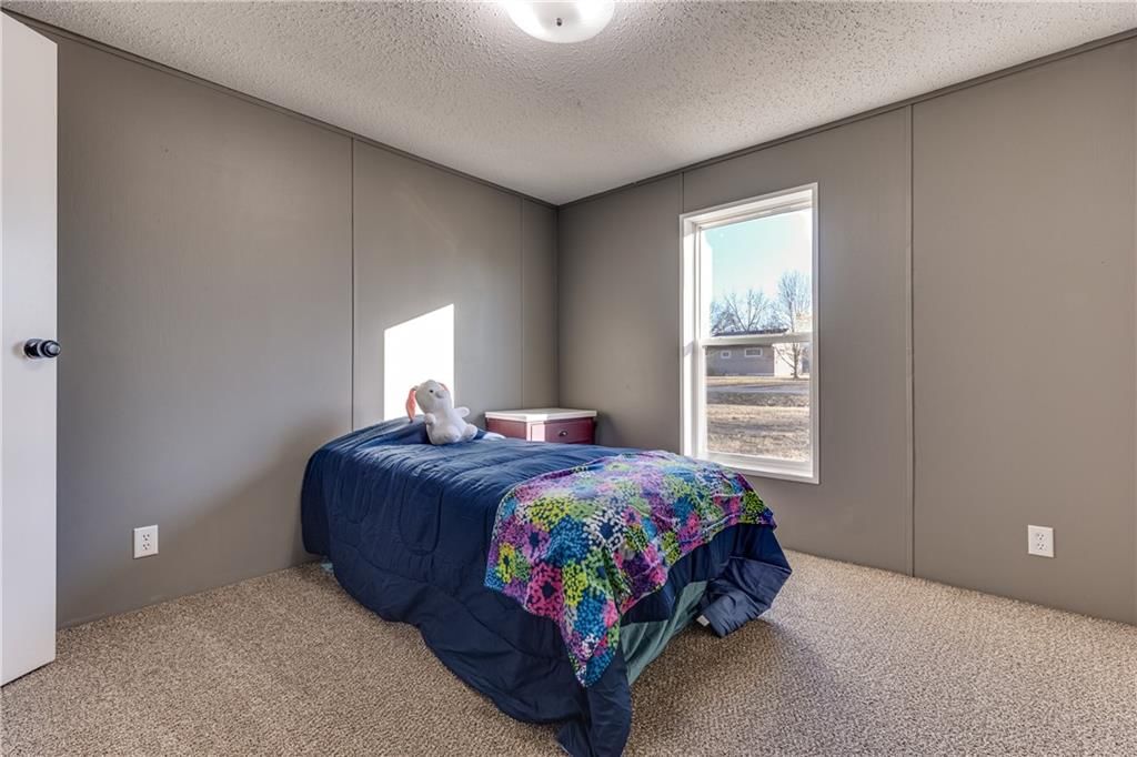 618 Locust Street — photo 25