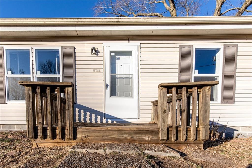 618 Locust Street — photo 28