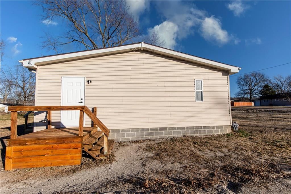 618 Locust Street — photo 30