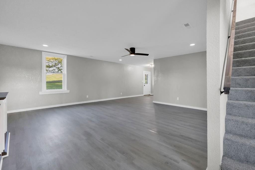 5910 SE Easton Road — photo 5