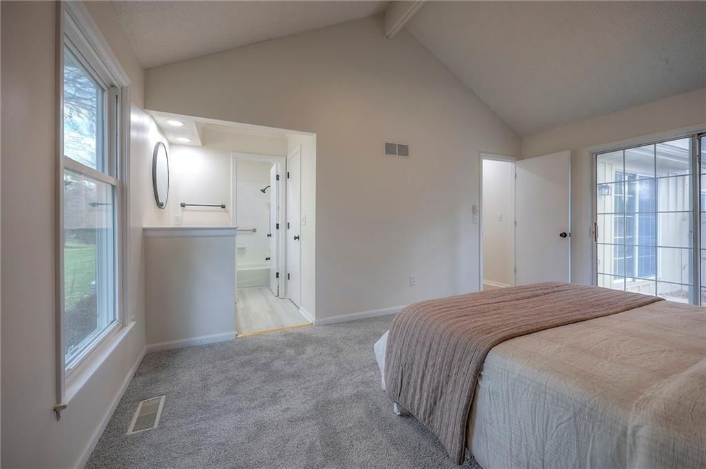 7102 Mastin Street — photo 34