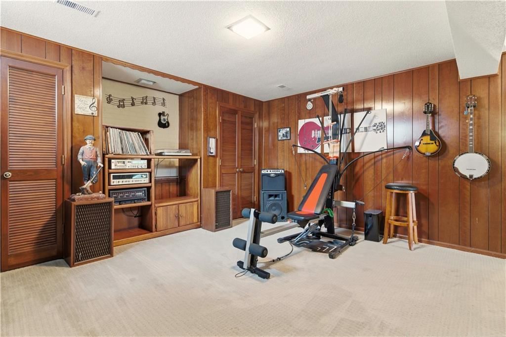 6817 Lakeshore Drive — photo 54