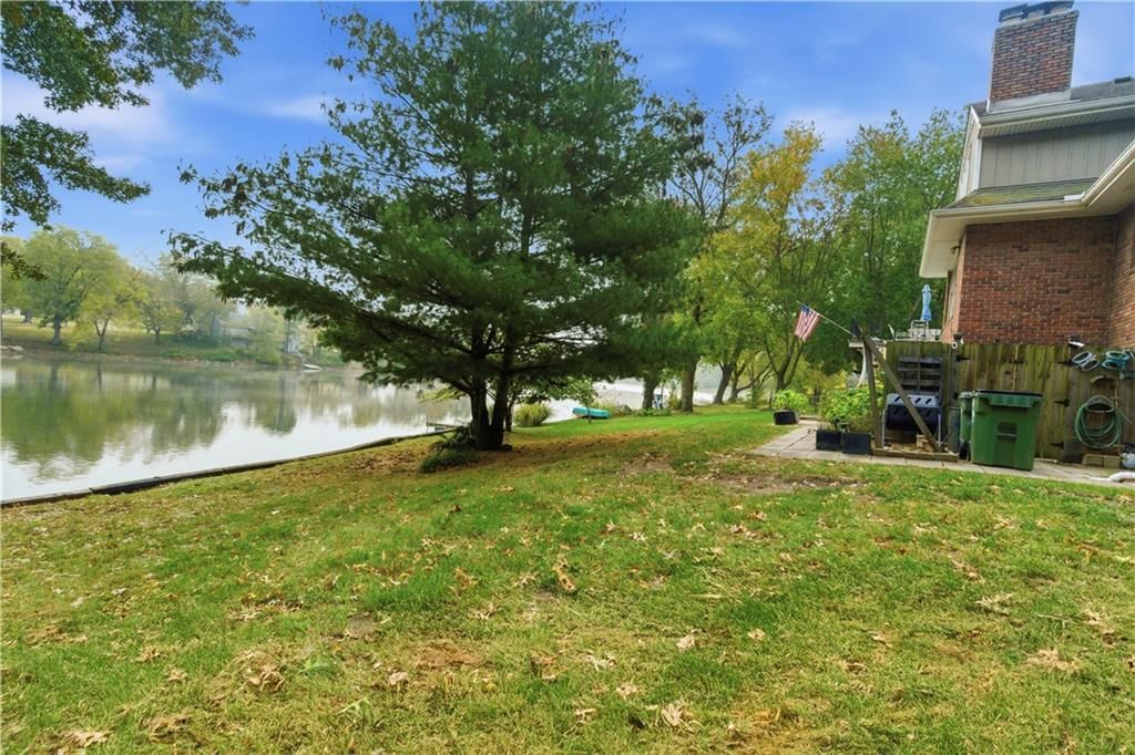 6817 Lakeshore Drive — photo 58