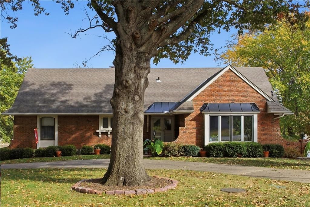 6817 Lakeshore Drive — photo 69
