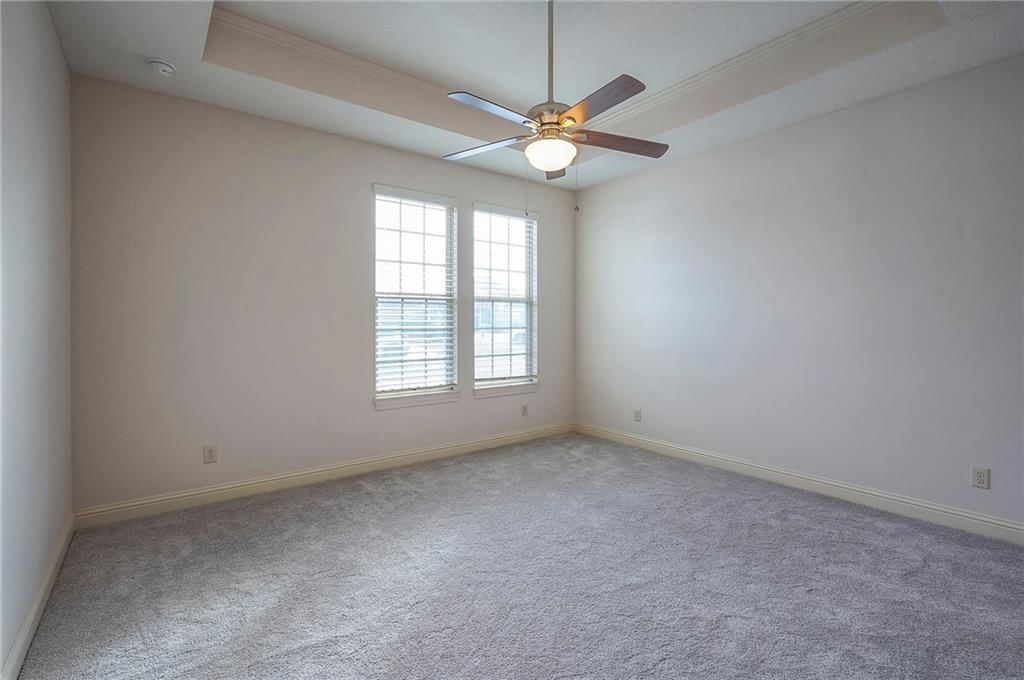 15581 S Hillside Street — photo 22