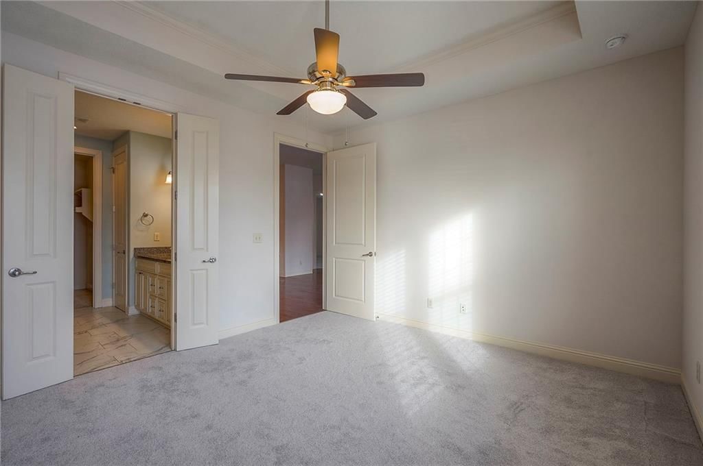 15581 S Hillside Street — photo 23