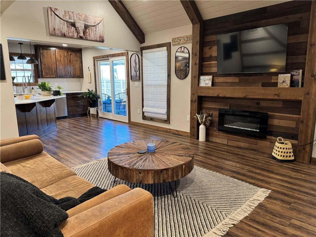 105 Horizon Avenue — photo 5