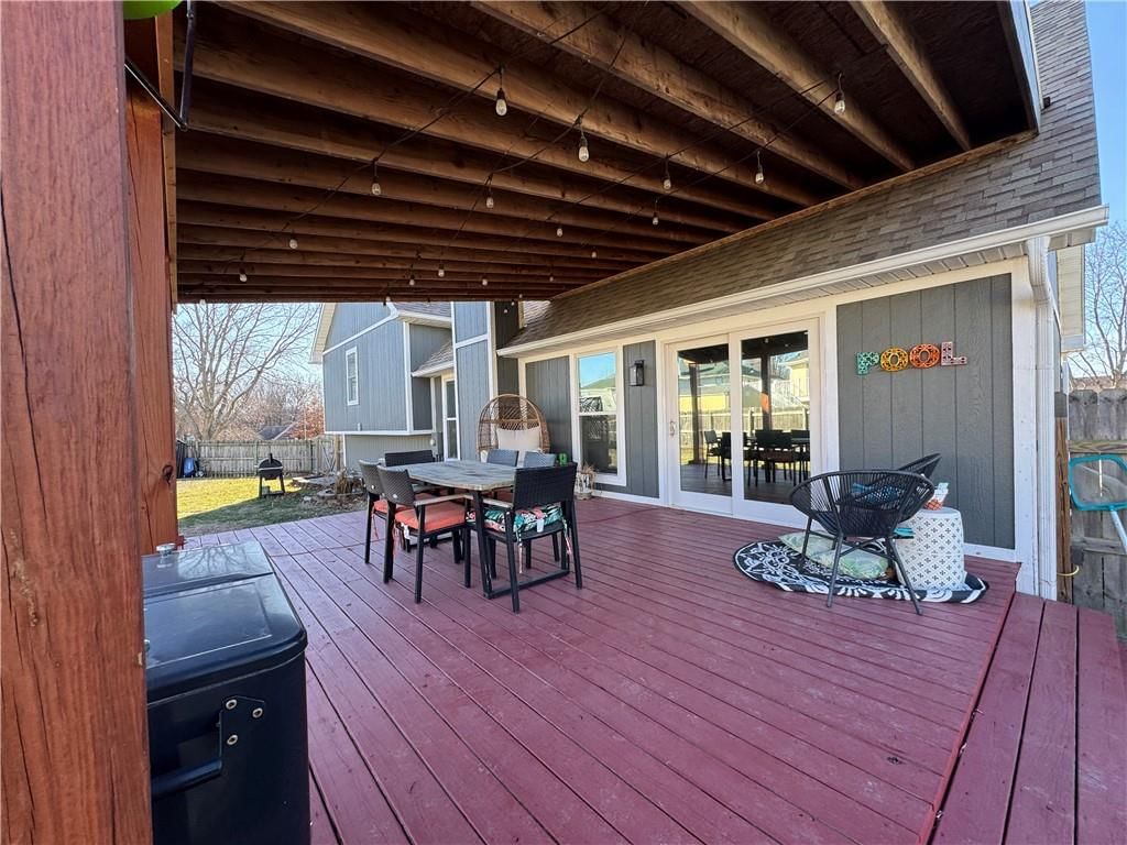 105 Horizon Avenue — photo 33