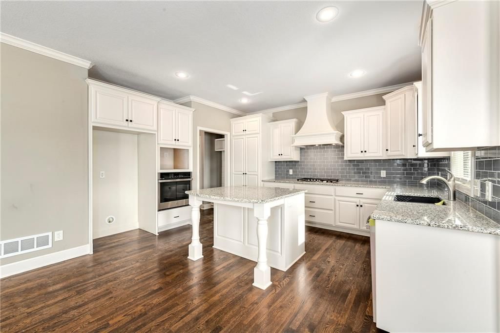 4901 NE 105th Street — photo 13