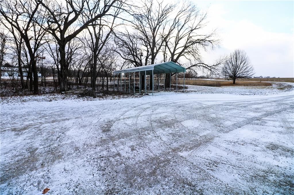 1485 NE A Highway — photo 14