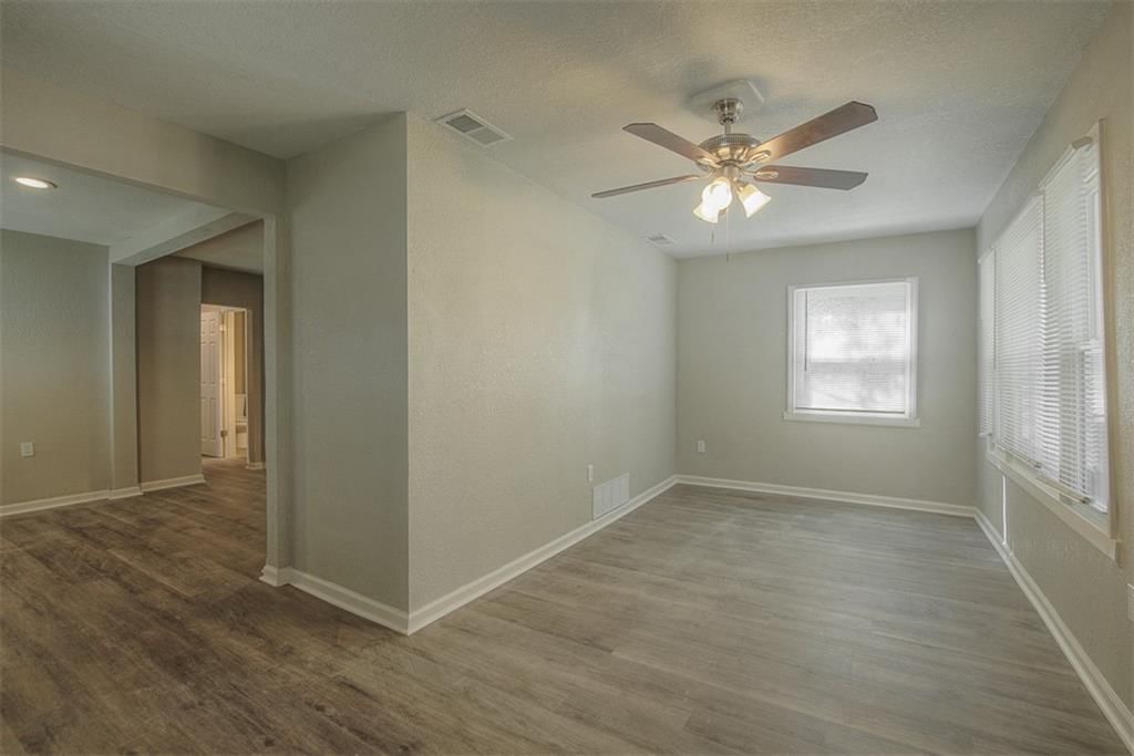 1315 N Mccoy Street — photo 6