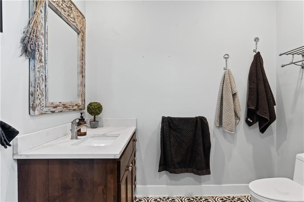 1703 SW Hawes Lane — photo 31