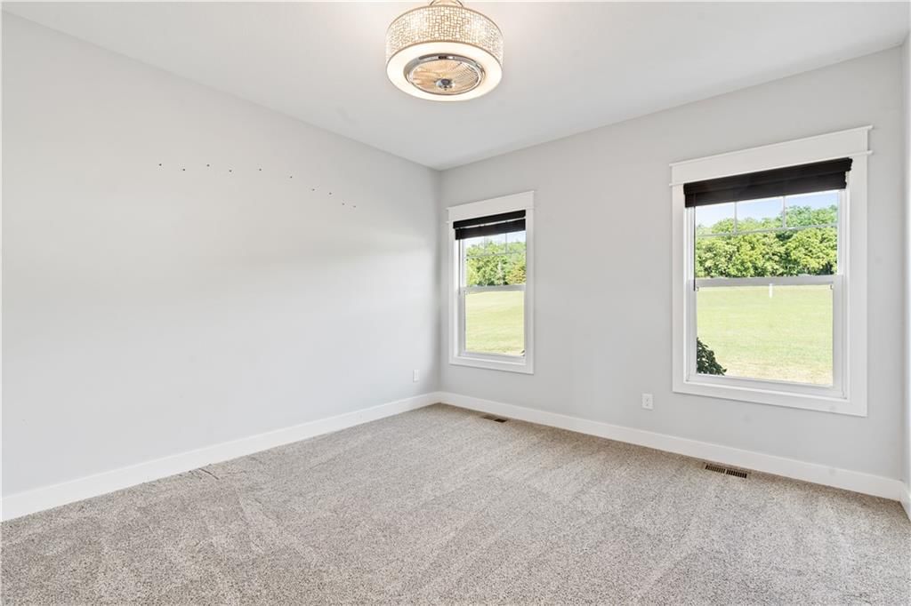 1703 SW Hawes Lane — photo 32