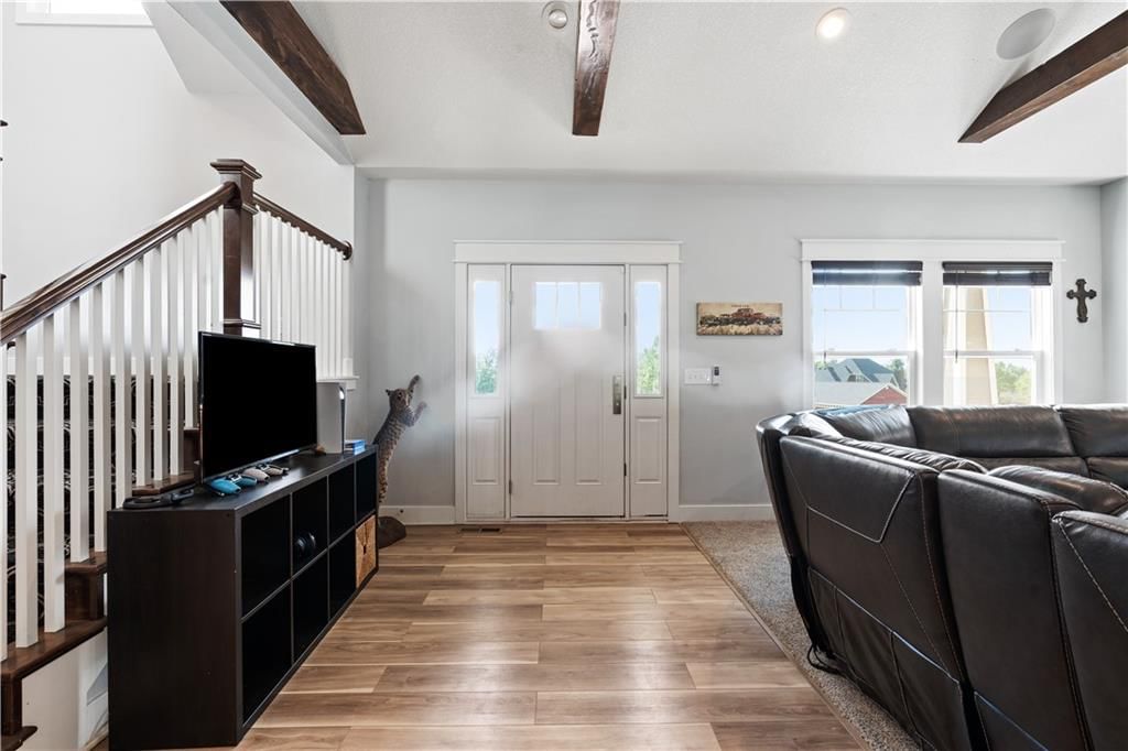 1703 SW Hawes Lane — photo 37