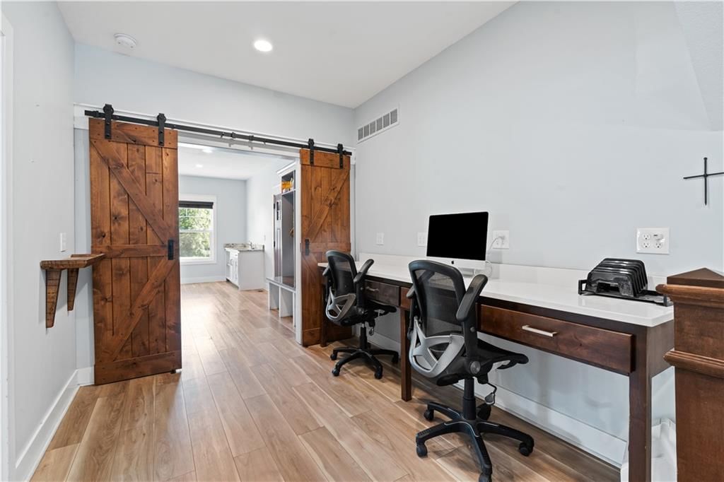1703 SW Hawes Lane — photo 47
