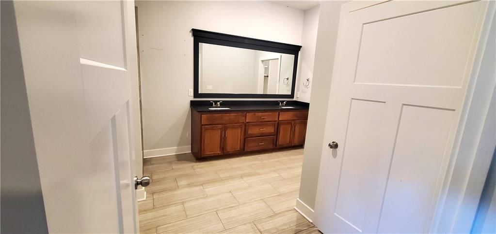7614 S Morris Road — photo 36