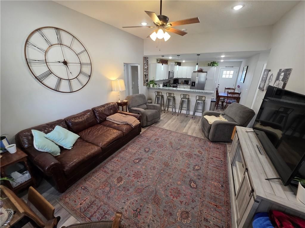 508 S Maple Street — photo 4