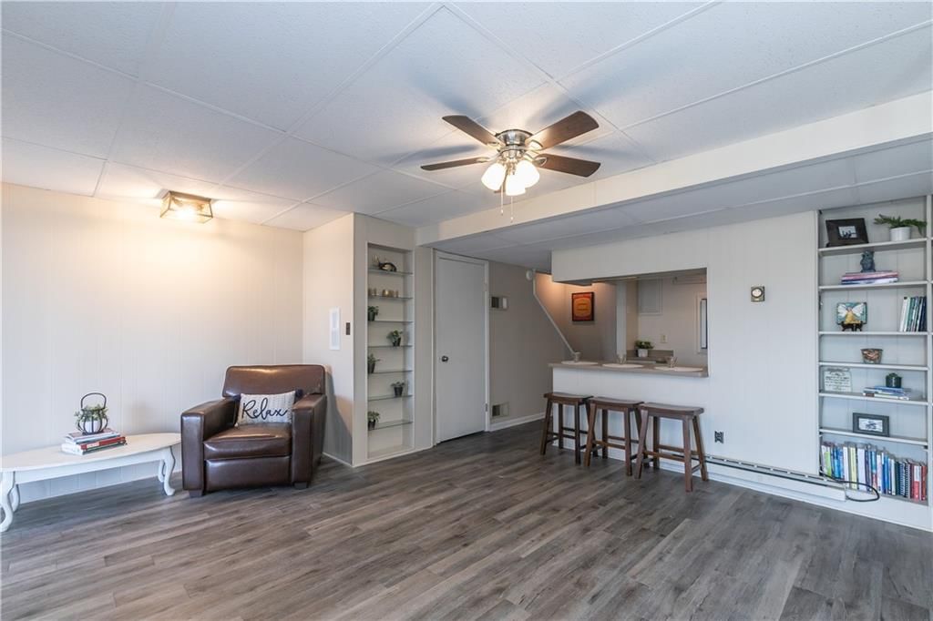 210 NE Bayview Drive — photo 25