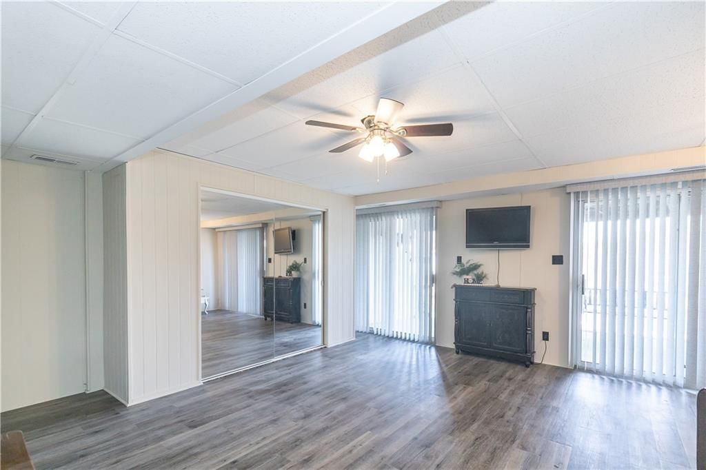210 NE Bayview Drive — photo 26