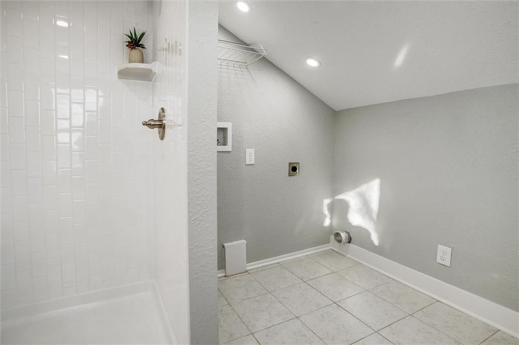 537 Ann Avenue — photo 23