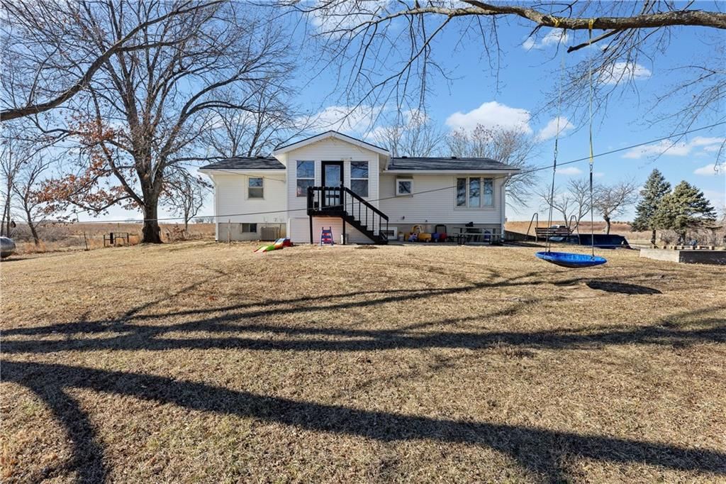 360 E 2300 Road — photo 27