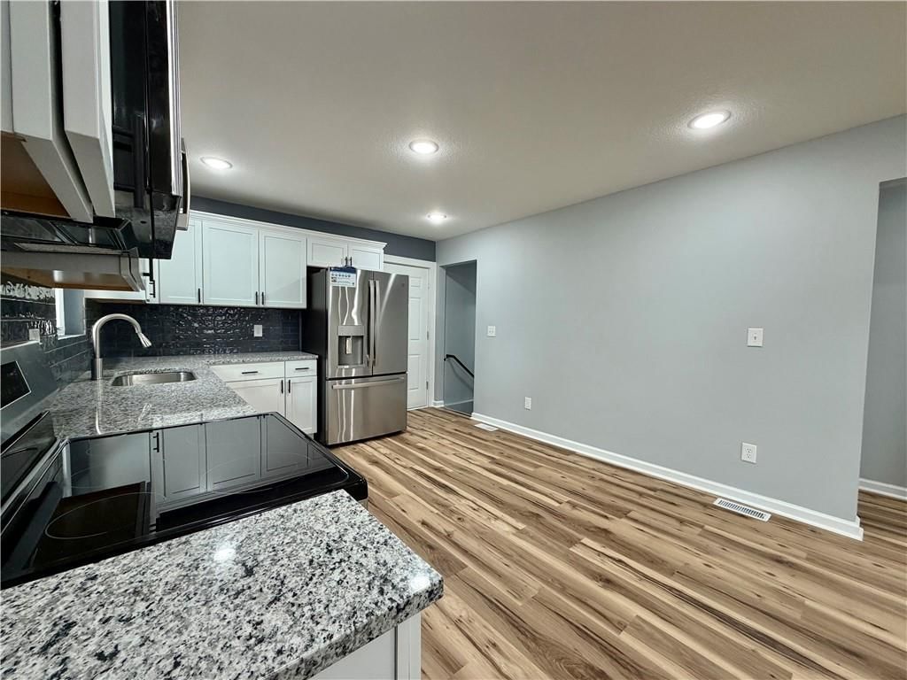 2109 Lafayette Avenue — photo 7