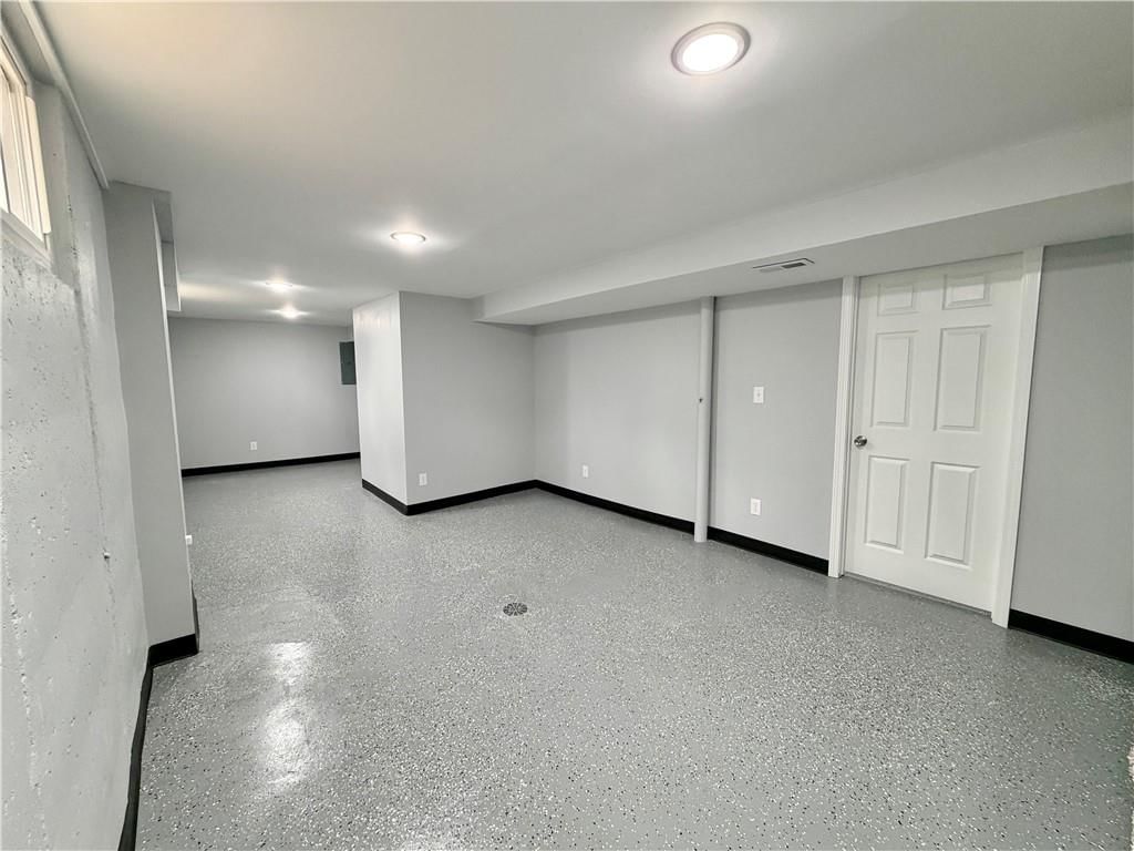 2109 Lafayette Avenue — photo 12