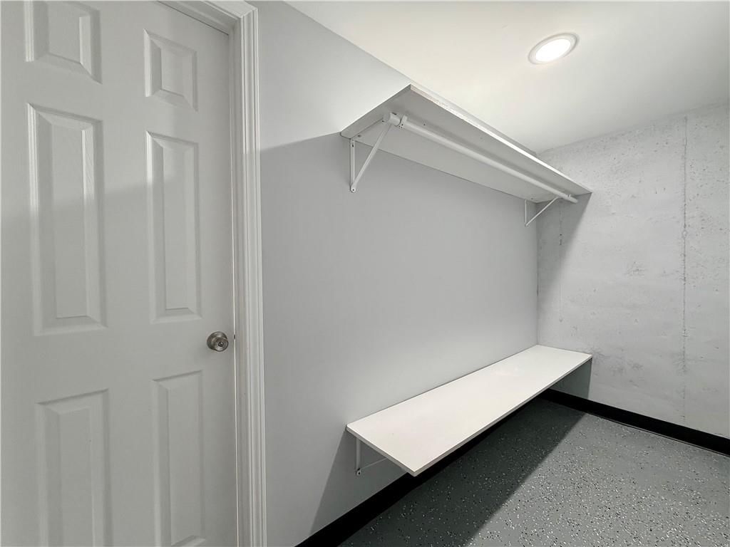 2109 Lafayette Avenue — photo 14