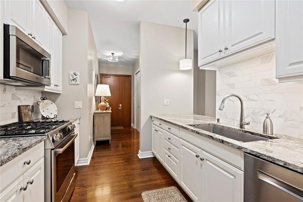 4950 Central Street — photo 10