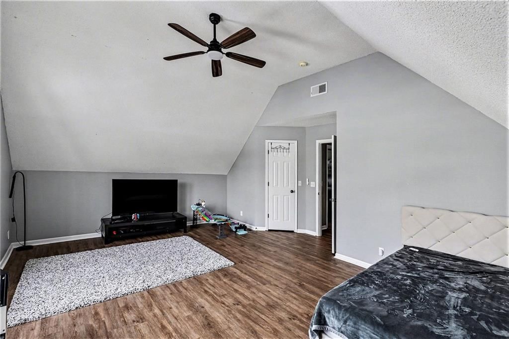 6105 Noreston Street — photo 13