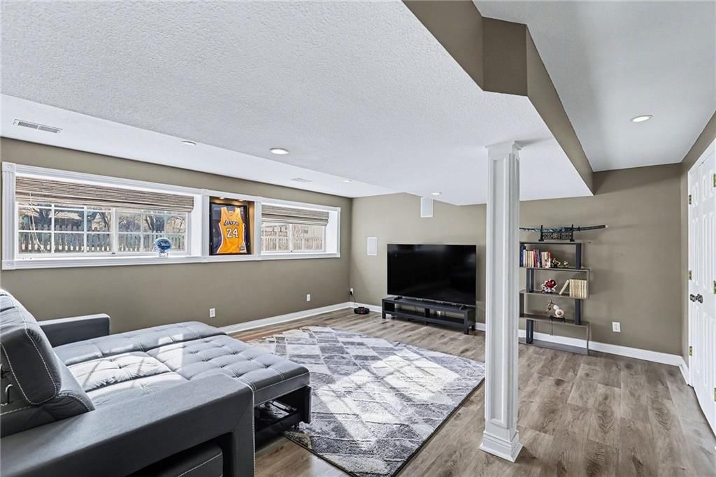 6105 Noreston Street — photo 23