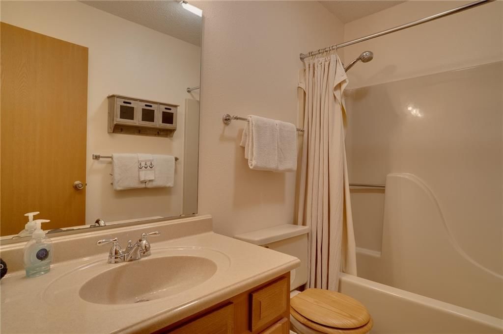 5499 Three Seasons Road — photo 16