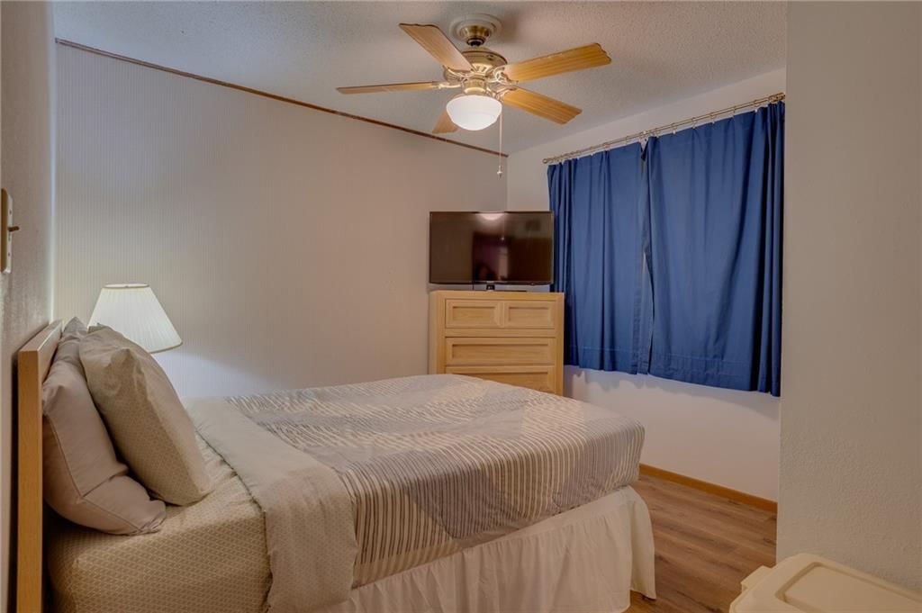 5499 Three Seasons Road — photo 17