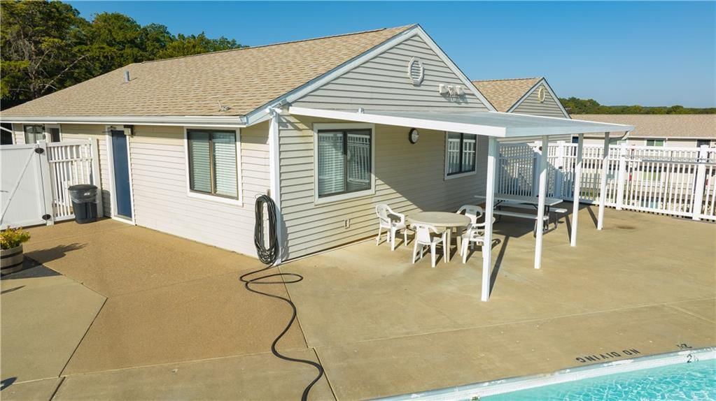 5499 Three Seasons Road — photo 37