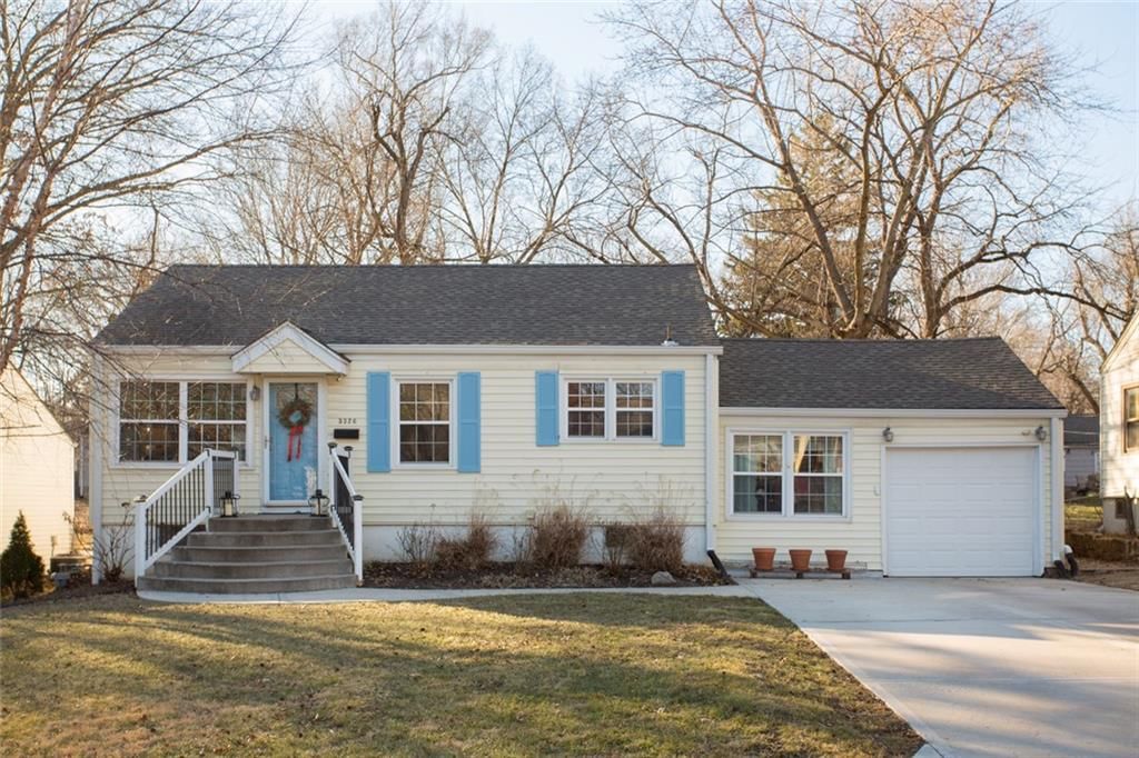 5326 Outlook Street — photo 2