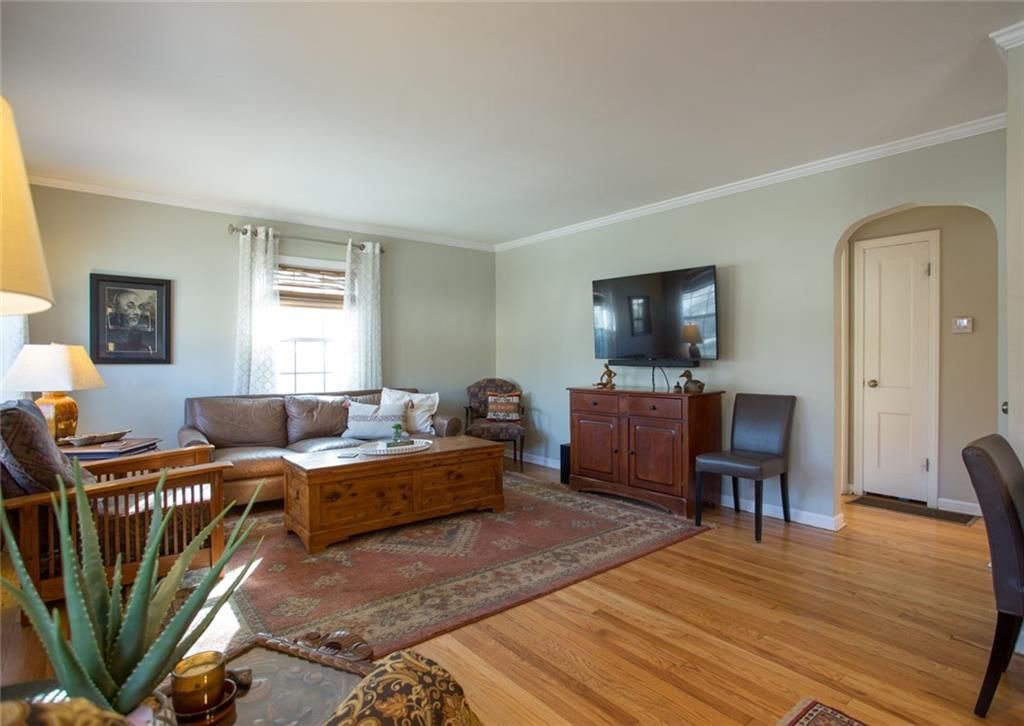5326 Outlook Street — photo 7