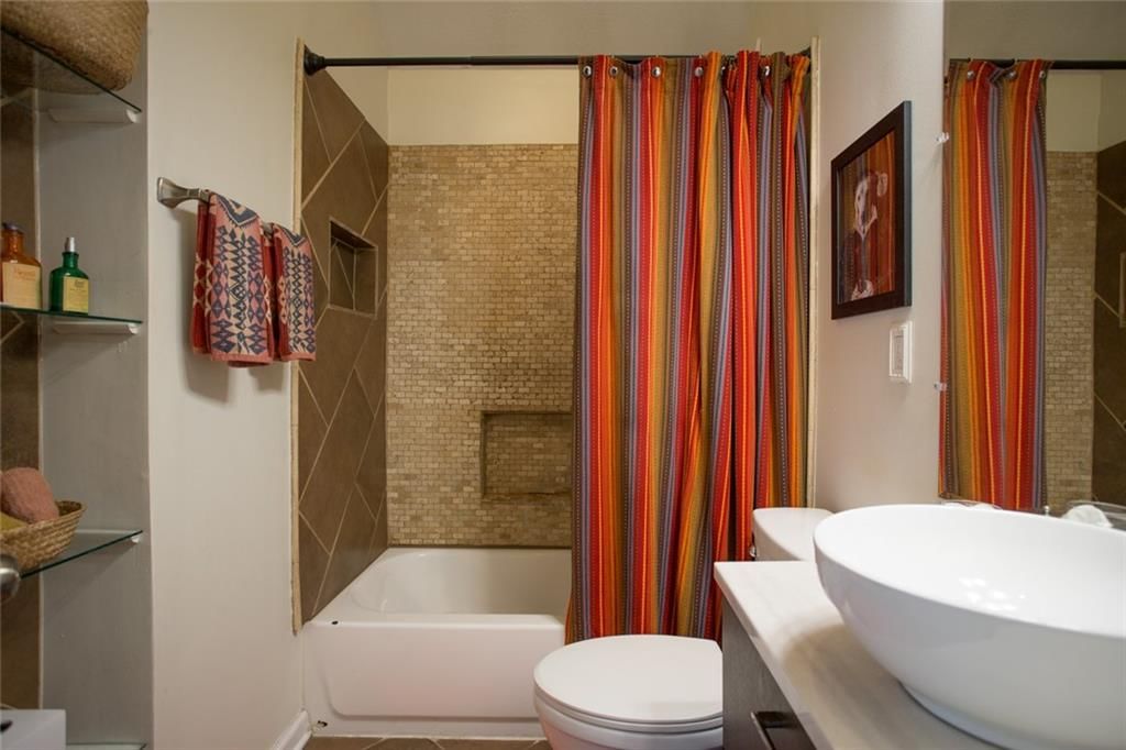 5326 Outlook Street — photo 20