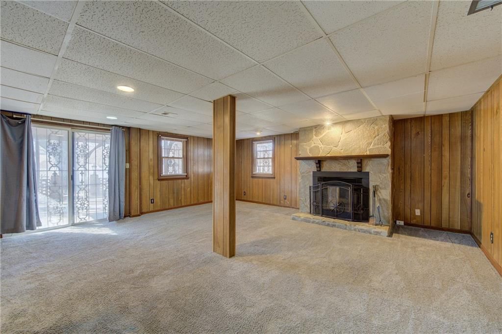 7900 Maple Avenue — photo 14