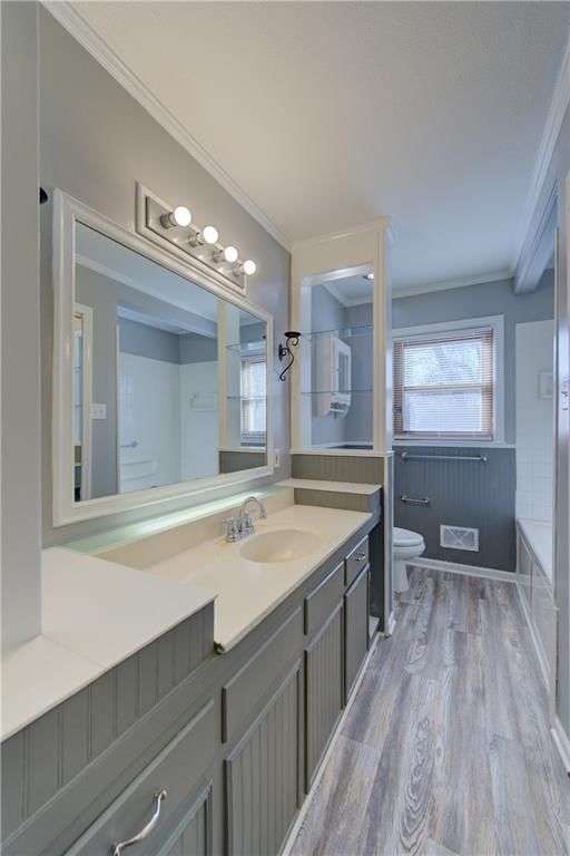 7900 Maple Avenue — photo 21