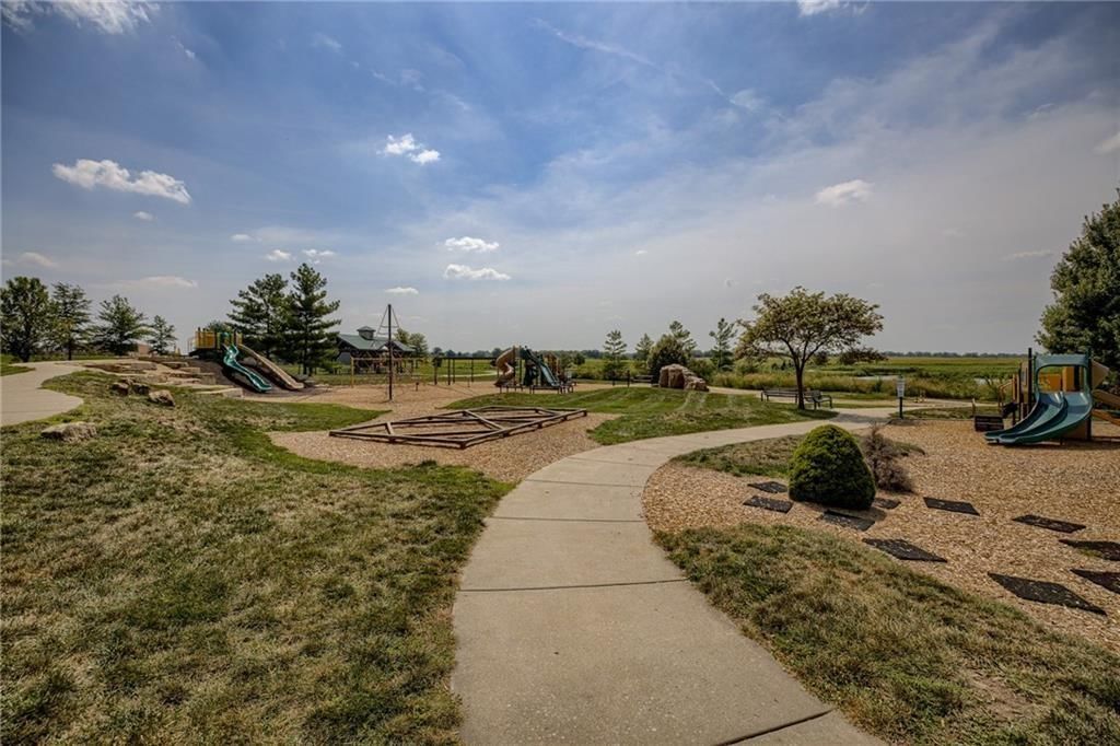 31732 W 164th Terrace — photo 37