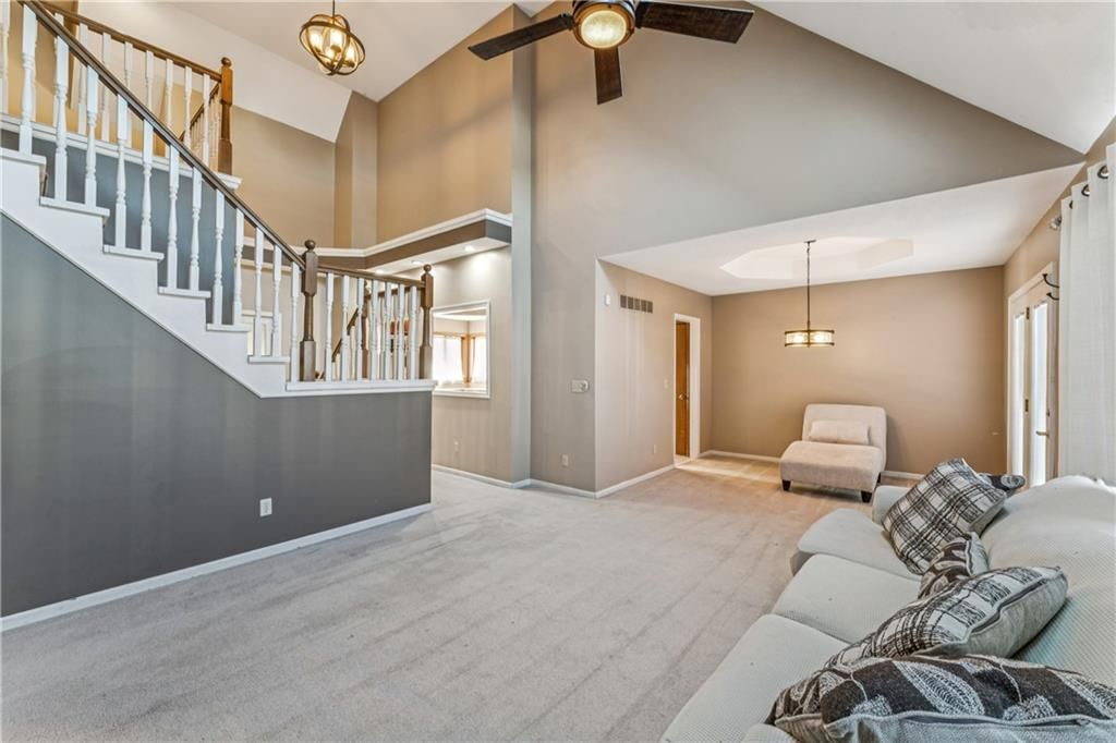 336 SW Raintree Drive — photo 10
