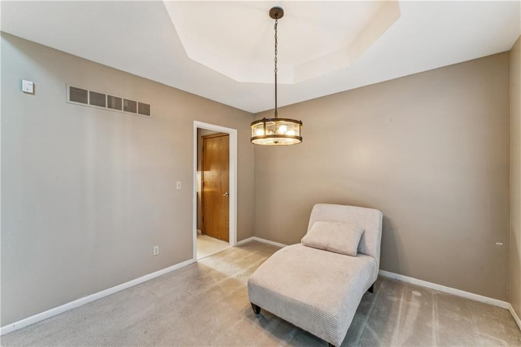 336 SW Raintree Drive — photo 13