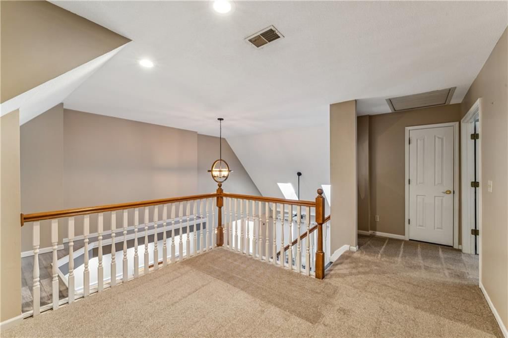 336 SW Raintree Drive — photo 34