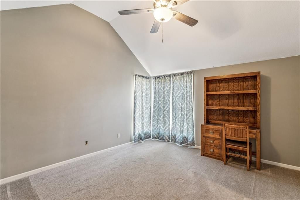 336 SW Raintree Drive — photo 35