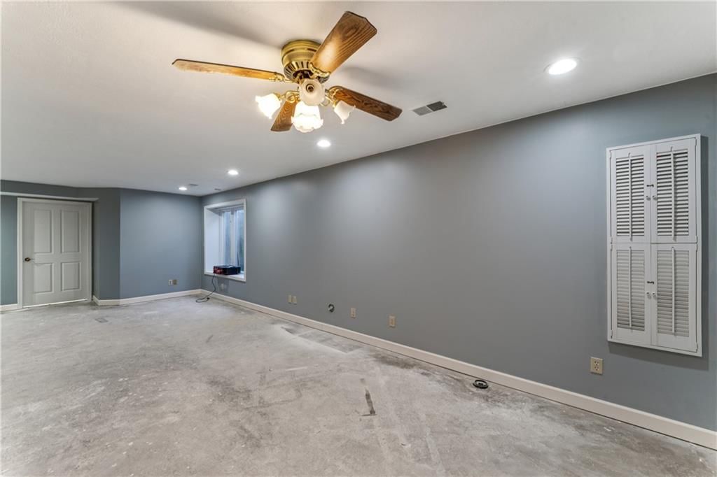 336 SW Raintree Drive — photo 47