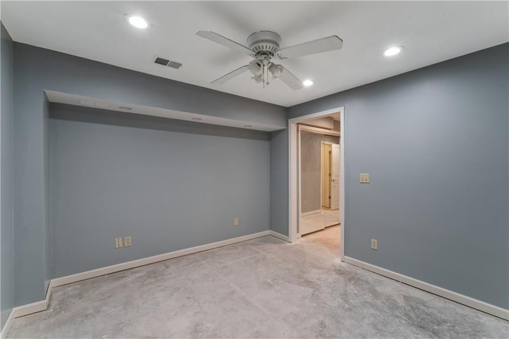 336 SW Raintree Drive — photo 50