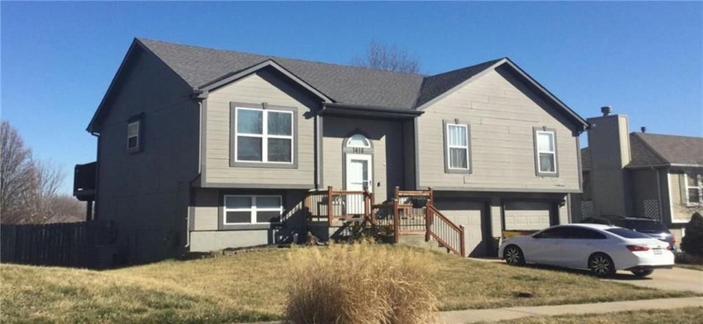 1410 NW Nolan Drive, Grain Valley, MO